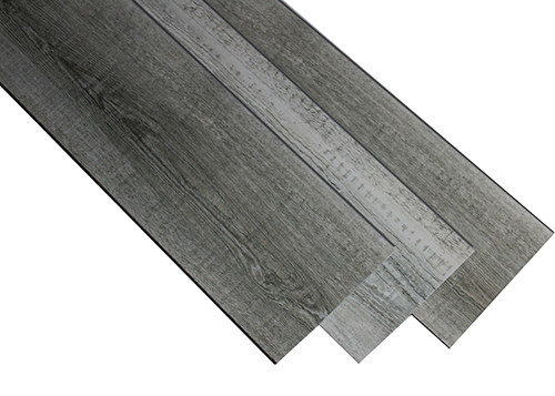 Bequemer Luxusvinylplanken-Bodenbelag mit patentiertem Ineinander greifenmontagesystem