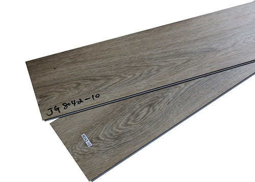 Stilvoller Auftritt-wasserdichte Vinylplanken-Bodenbelag-Abnutzungs-Schicht-Stärke 0.1-0.3 Millimeter